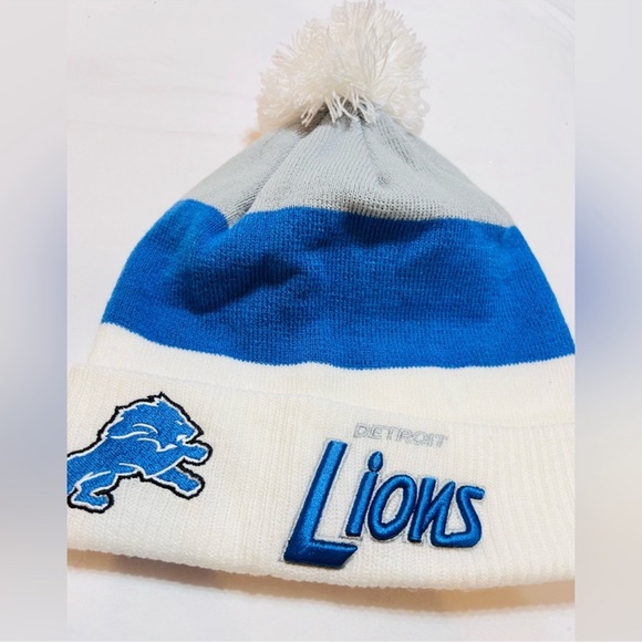 Beautiful Detroit Lions New Era knit hat beanie
NWT With Pom NFL One Of A Kind - Picture 2 of 4